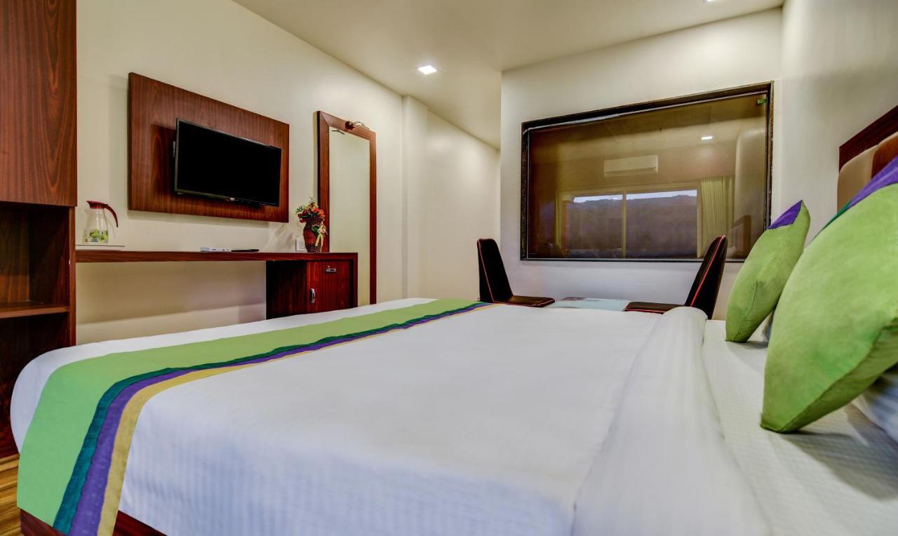 Treebo Trend Khushi River Side Retreat Hotel Mahābaleshwar Eksteriør billede